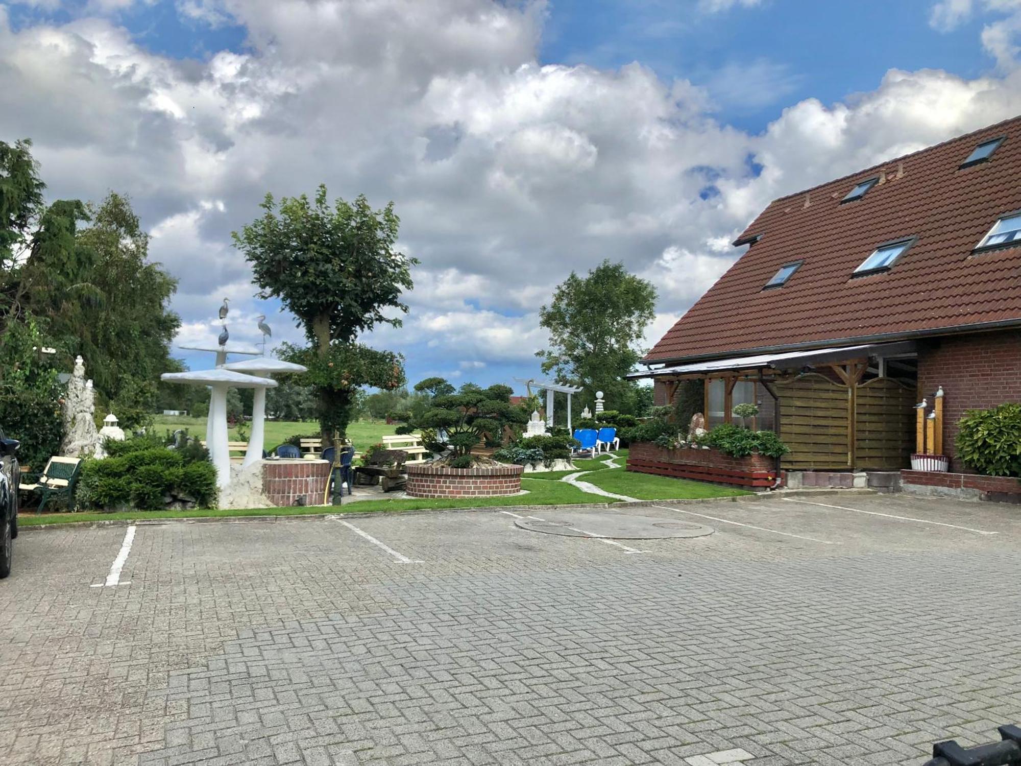 Garni Hotel-Pension Holum Neuharlingersiel Luaran gambar